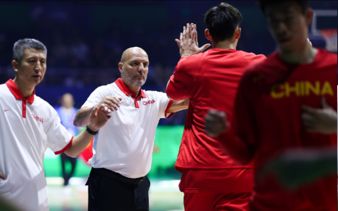 华体会体育app-男篮将迎至暗时刻？郭士强没培养出年轻人，还面临无缘世界杯风险